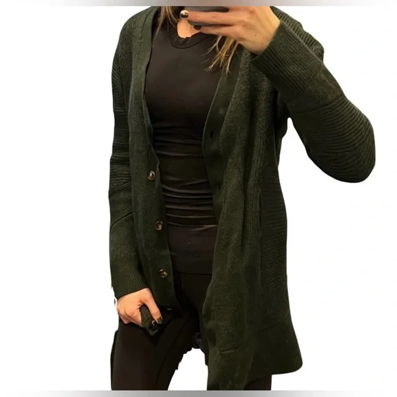 Kit and Ace Merino Wool Classic Green Cardigan Sweater - Picture 5 of 10